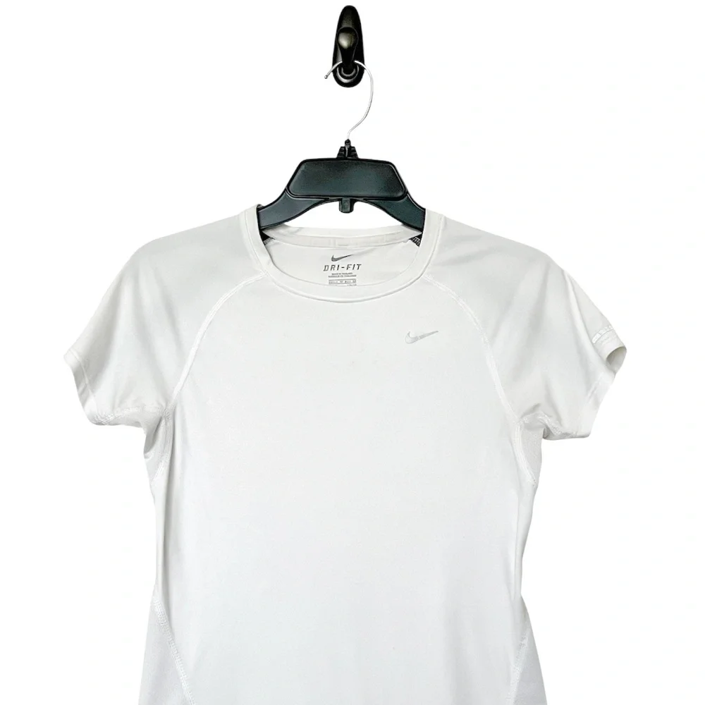 Nike White Women's Dry Fit Shirt Size XS